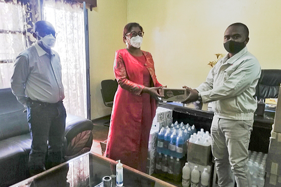 マダガスカル共和国にコロナウイルス感染対策予防としての支援物資を寄付